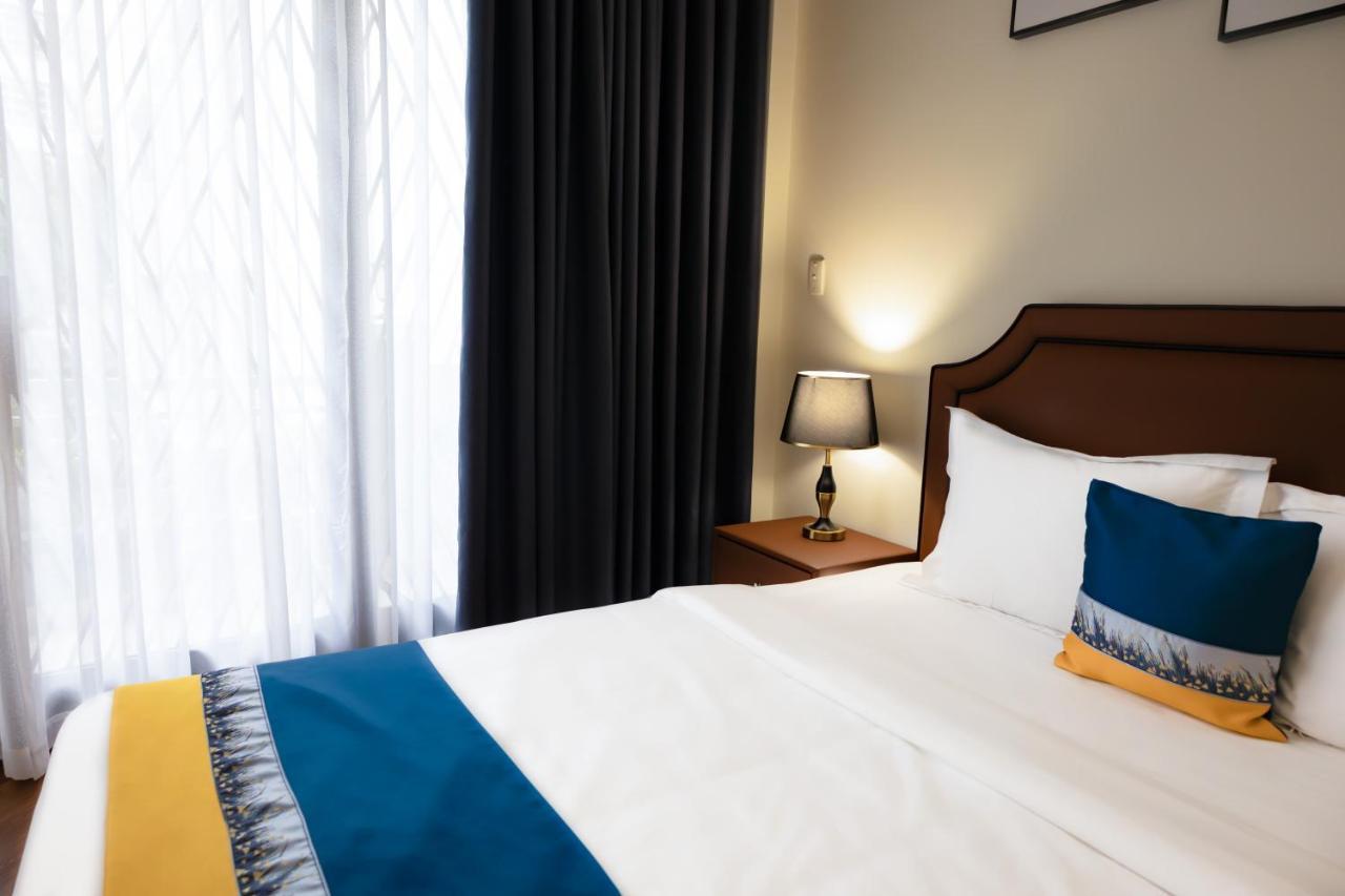 Covent Garden Hotel Хошимин Экстерьер фото